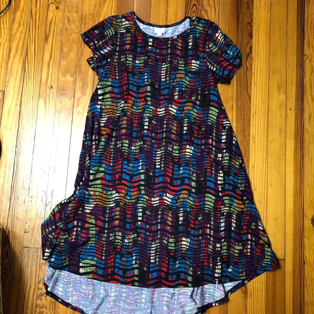 Lularoe Carly multicolor print